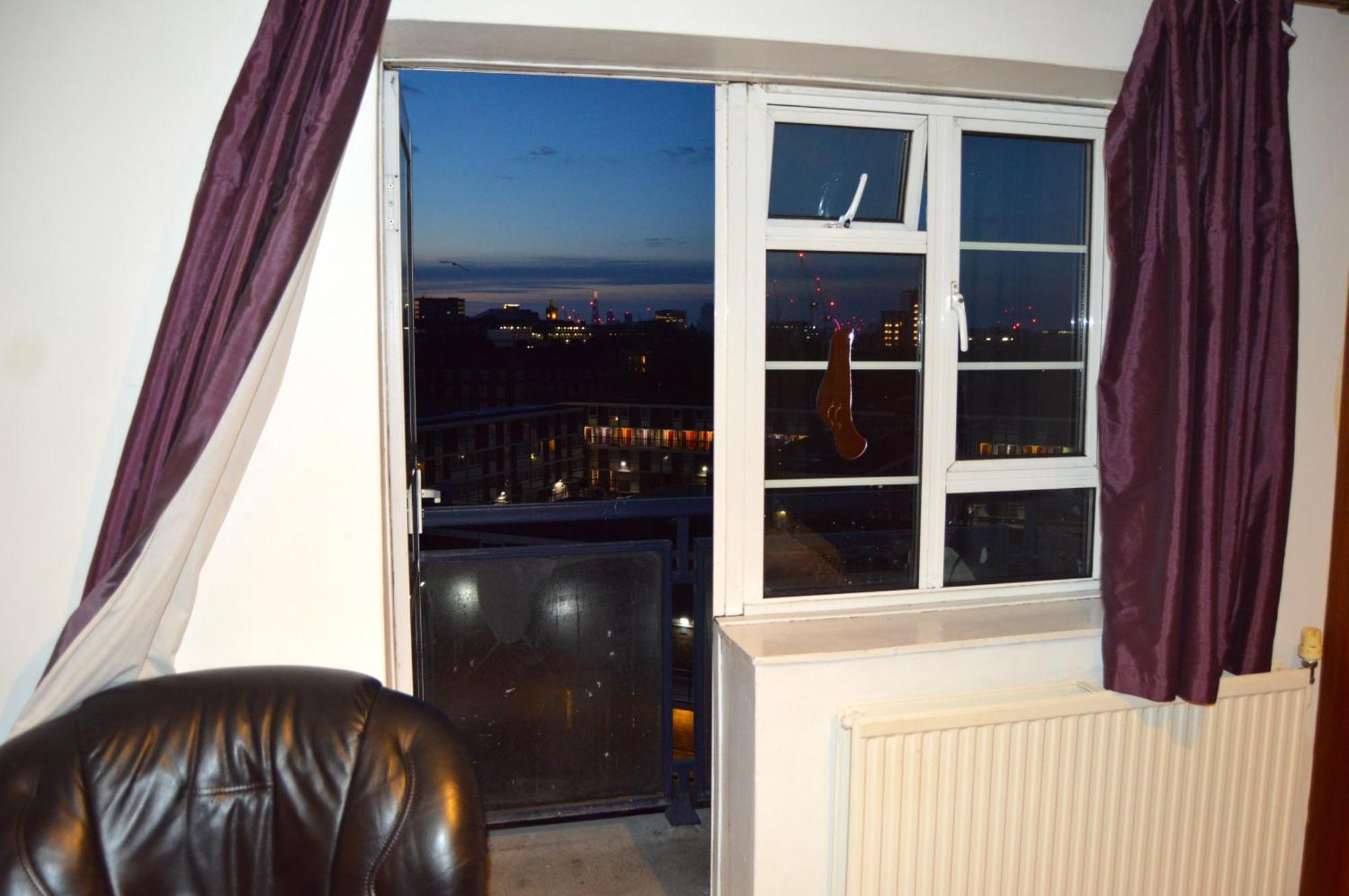 Gazde/Camere de închiriat Edgware Road *